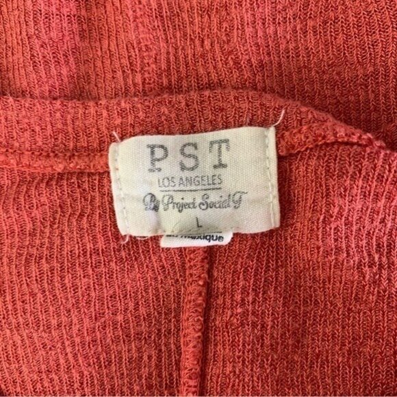 PST Top Large Coral Short Sleeve Tee Casual Y2K Retro Athleisure Everyday - Picture 4 of 5
